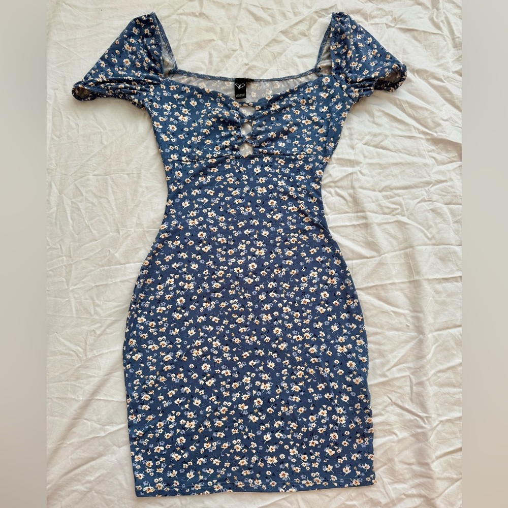 Windsor Floral Mini Dress xs